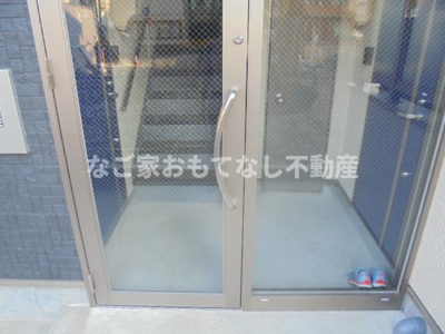 【エントランス】 | クロック（kroc） |  クロック（kroc）