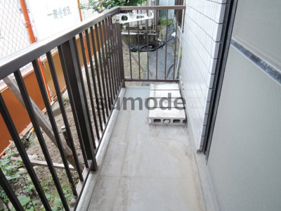 【バルコニー】 | グランドハイツ
