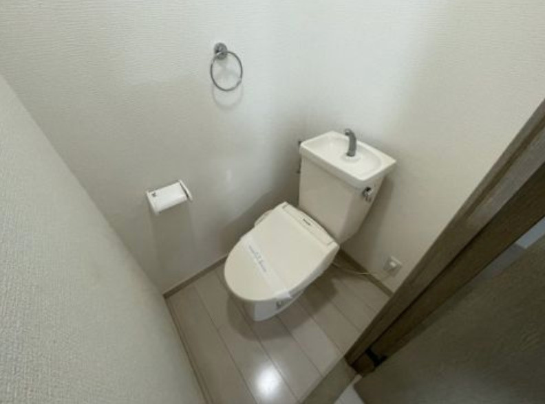 ラ バンリュ東合川【キャッシュバック対象物件】のトイレ|トイレも気になるポイント