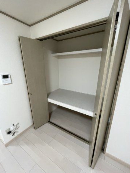 ラ バンリュ東合川【キャッシュバック対象物件】の収納|便利な収納スペースです