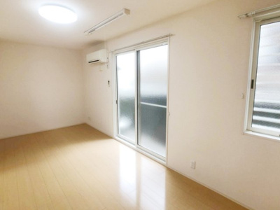 【居間・リビング】 | マイ・ピエス・ヒロ