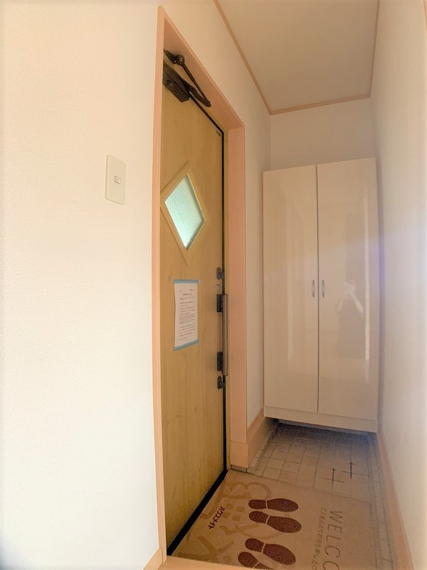 ガーデンプレイスＣ棟の玄関