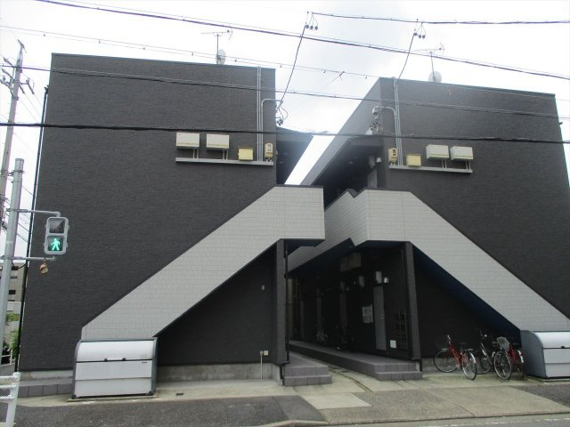 PRECIOUS STORYの外観