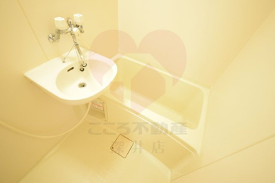 【浴室】 | レオパレスセラヴィ