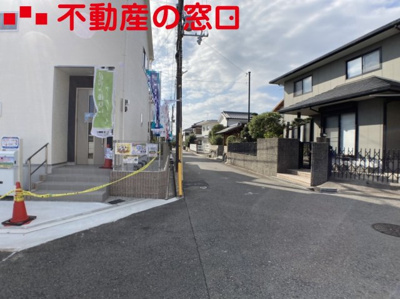 【前面道路含む現地写真】 | 神戸市西区玉津町新方　1号棟