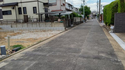 【前面道路含む現地写真】 | 瑞穂区仁所町１号棟　★仲介手数料無料★中根小学校・萩山中学校　新築一戸建て | 7/28撮影
造成工事完了しました。
瑞穂区の不動産売買はマックスバリュで住まい相談エムワイホームにお任せください。