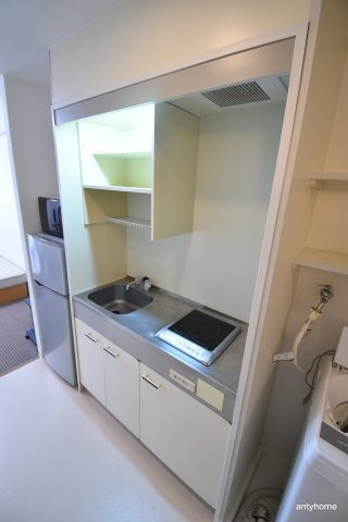 ミールズ江坂　仲介手数料無料のキッチン
