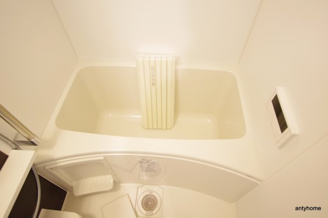 エステムコート新大阪13ニスタ　仲介手数料無料の浴室