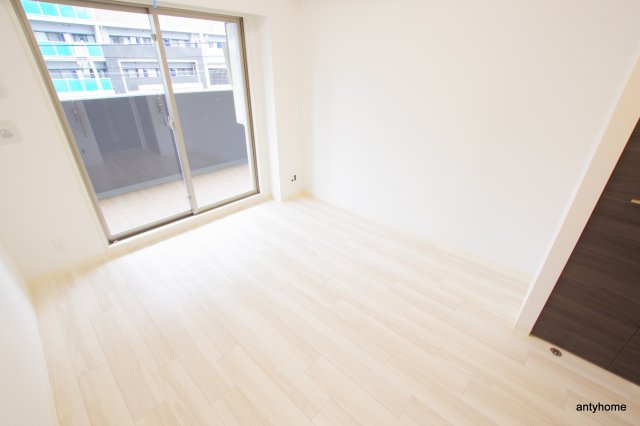 エステムコート新大阪13ニスタ　仲介手数料無料の洋室