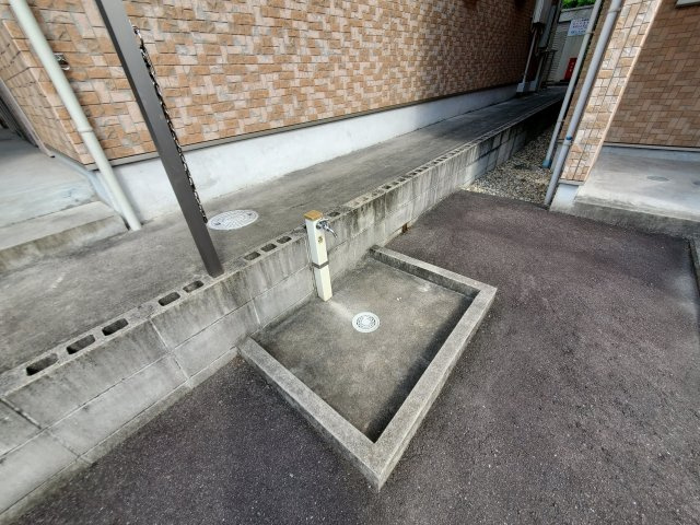 ブルーローズガーデン　A棟のバルコニー