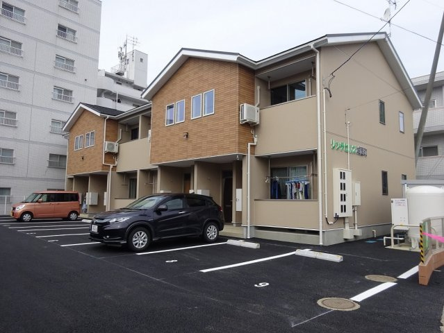 リッチヒルズ城西町の外観