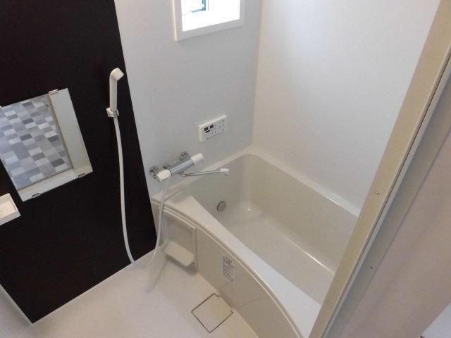 リッチヒルズ城西町の浴室