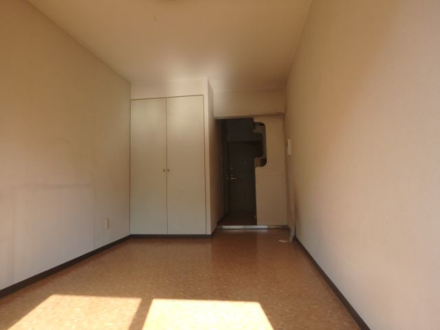 メゾン・ド・ヴェリテの寝室|他のお部屋の参考写真となります。