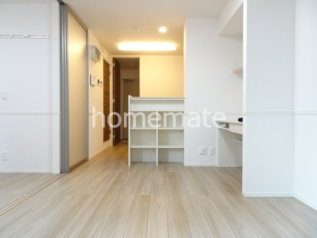 熊本市中央区琴平１丁目のアパートの居間・リビング