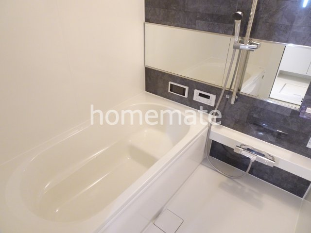 熊本市中央区琴平１丁目のアパートの浴室