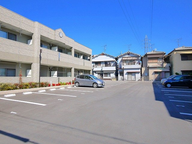 ファインパークの駐車場|駐車場があります