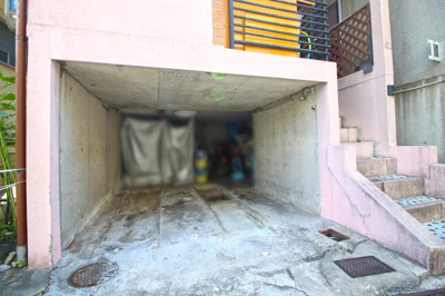 【駐車場】 | 枚方市招提南町　中古戸建