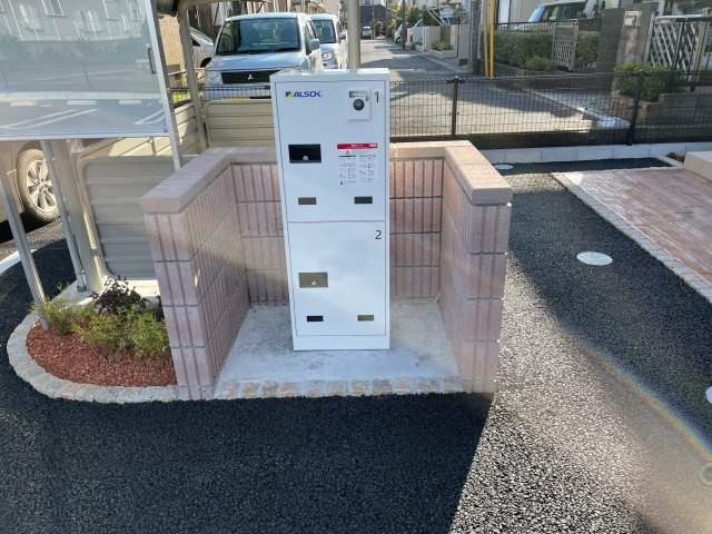 サン・フィオーレⅢのその他共用部分|宅配ボックス