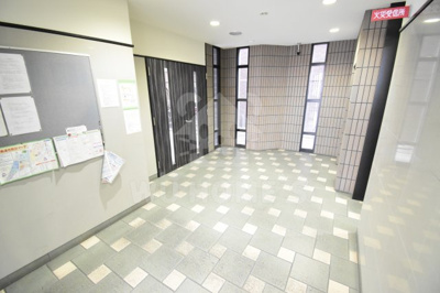 【エントランス】 | エスリード梅田西第３ | 建物の内部です