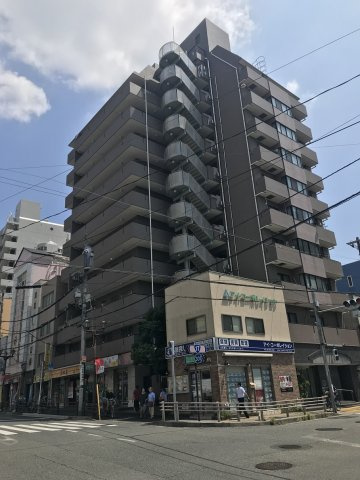 リーラ白山の外観