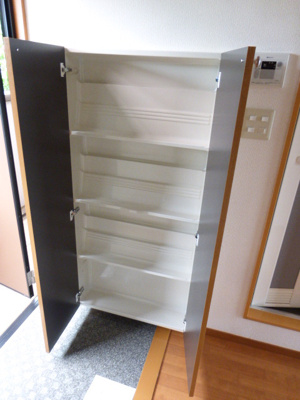 【玄関】 | ビューラー