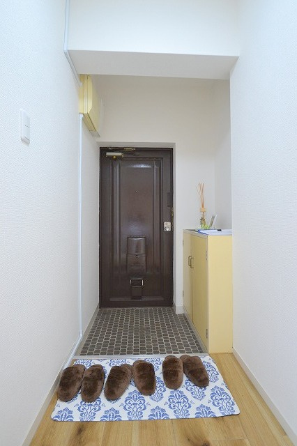 ライオンズマンション広島の玄関