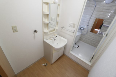 【洗面所】 | グランブルーＤ