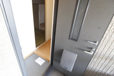 【玄関】 | グランブルーＤ