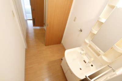 【洗面所】 | グランブルーＤ