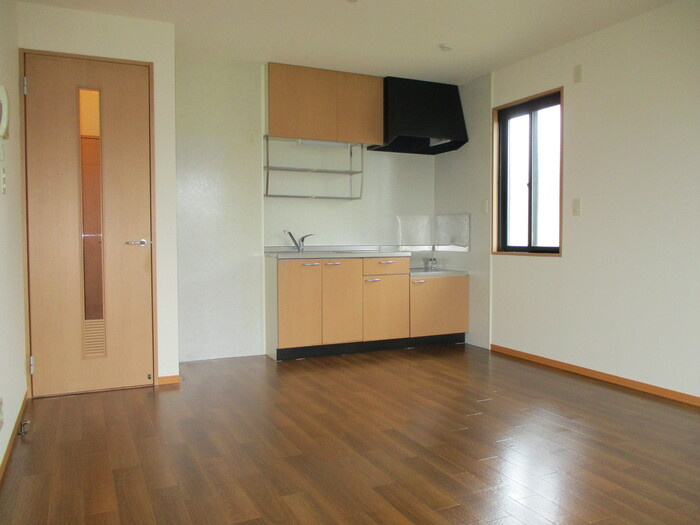 ブルンネンパークＣの居間・リビング