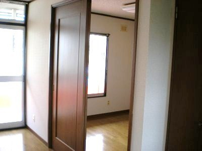 【寝室】 | ハートウォーム高松 | 寝室にぴったりのお部屋です