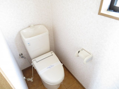 【トイレ】 | カーサ・並塚Ａ | 2階トイレ・暖房便座