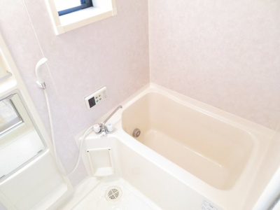 【浴室】 | カーサ・並塚Ａ | 追い炊き機能