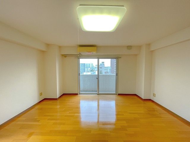 アスターハウスの洋室|きれいな洋室です