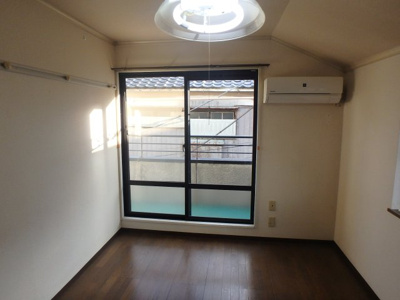 【洋室】 | メゾンドヤマザキ