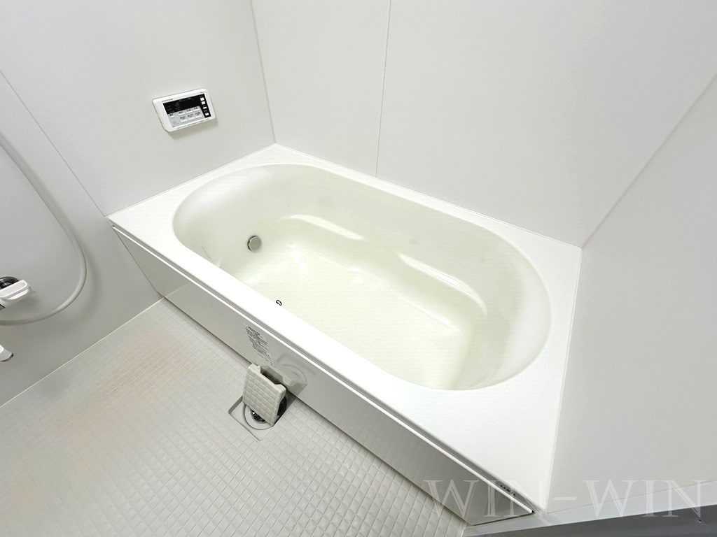 IW SUMIKA Bの浴室