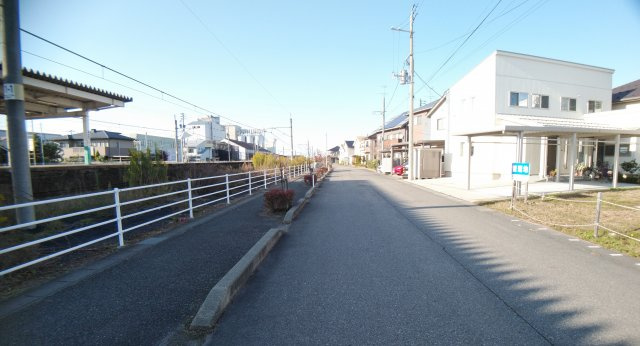 【成約済み】亀田向陽3　売地(A)の前面道路含む現地写真|亀田駅東地区地区計画により区画整理の行われた地域にあります。
