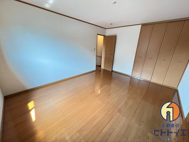 グレイスシャルマンの洋室