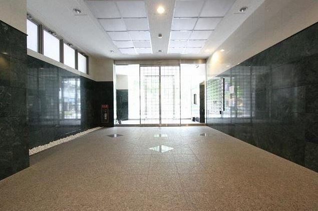 パレステュディオ新宿御苑のロビー|パレステュディオ新宿御苑