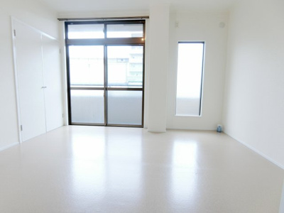 【洋室】 | フォレスト1 | 落ち着いた色調の洋室です