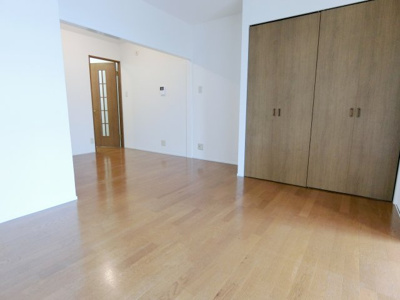 【居間・リビング】 | フォレスト1 | ゆったりとしたリビングです