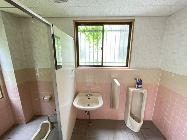 千旦林事務所・倉庫