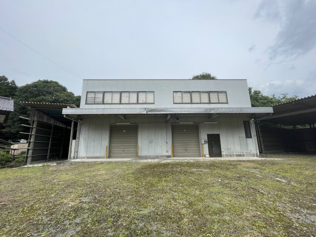 千旦林事務所・倉庫の外観