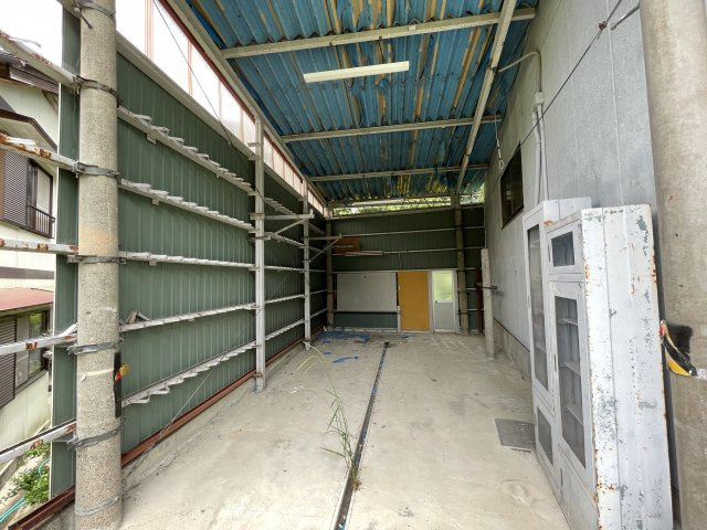 千旦林事務所・倉庫