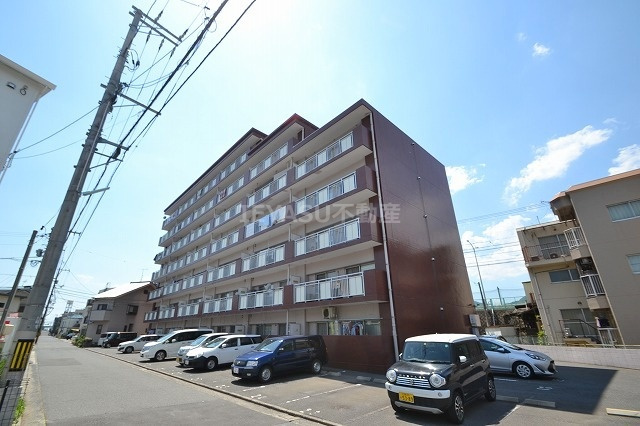 ロイヤルビューの外観