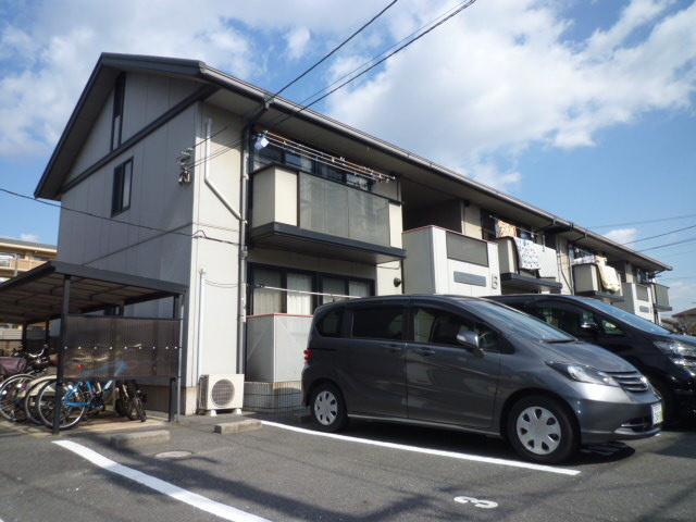 倉敷市日吉町のアパートの外観