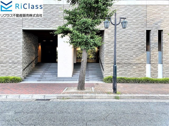 ワコーレシティ神戸三宮の外観|きれいな外観です