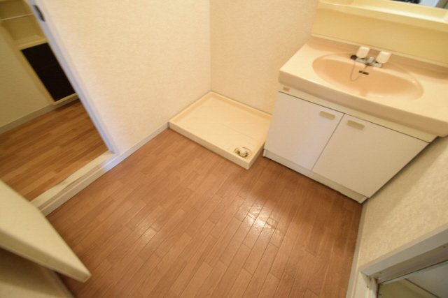 グランディール夏見台の設備|室内洗濯機置き場