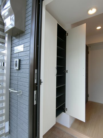 フォンテーヌ目久美の収納