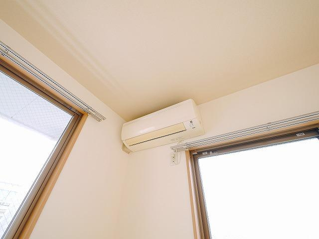 エクセレント天理の設備|各居室エアコン付きです